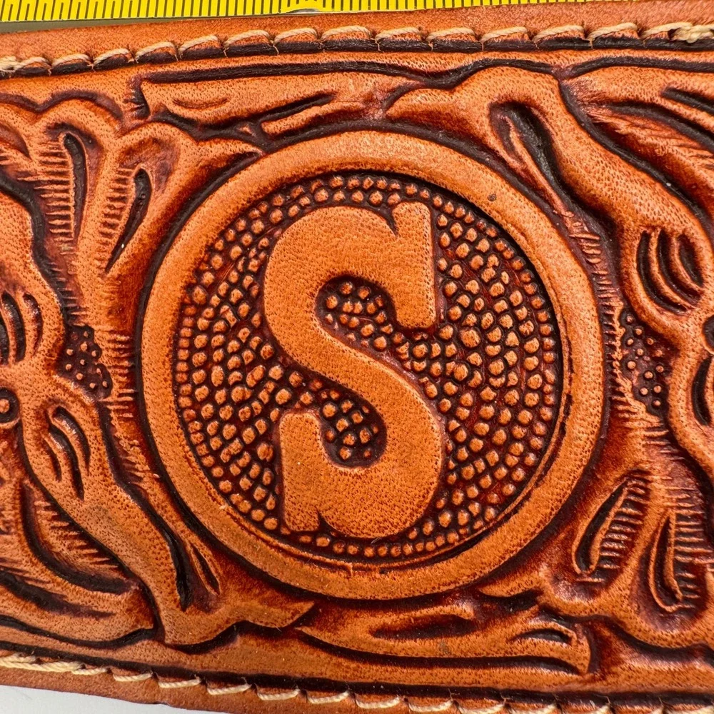 Unbranded handcrafted western